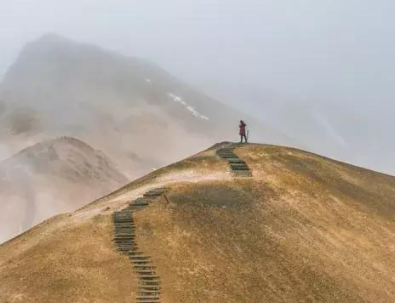 旅游怎么发朋友圈 旅行简单文艺句子2